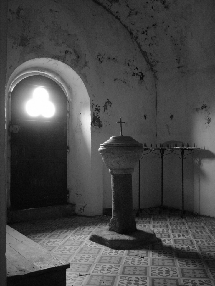 Intérieur de l'Eglise - Hérenguerville