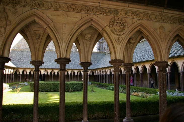 Cloitre de l'Abbaye - Le Mont-Saint-Michel