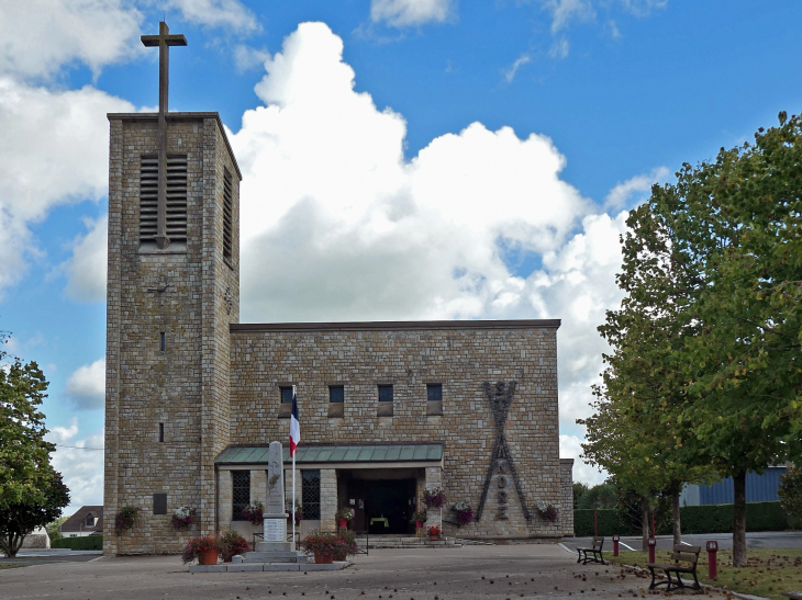 L'église - Pontaubault