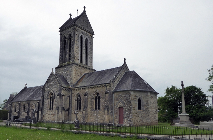 L'église. Le 1er Janvier 2016 les communes Coigny, Lithaire, Prétot-Sainte-Suzanne et Saint-Jores ont fusionné  pour former la nouvelle commune Montsenelle