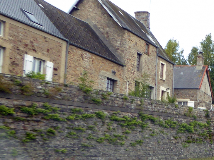 Maisons du village - Rauville-la-Place