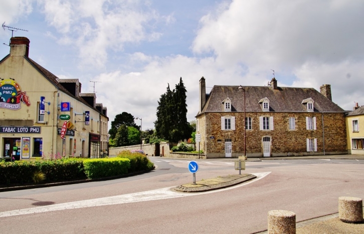 Le Village - Saint-Clair-sur-l'Elle