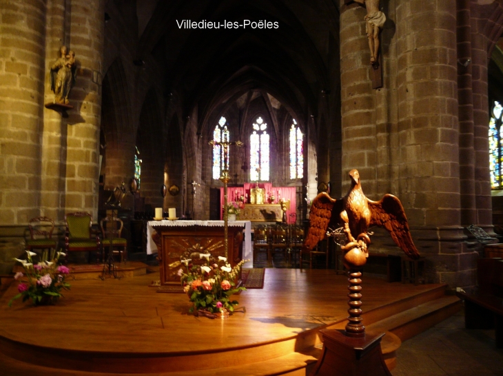 Crédit: André Pommiès - Villedieu-les-Poêles