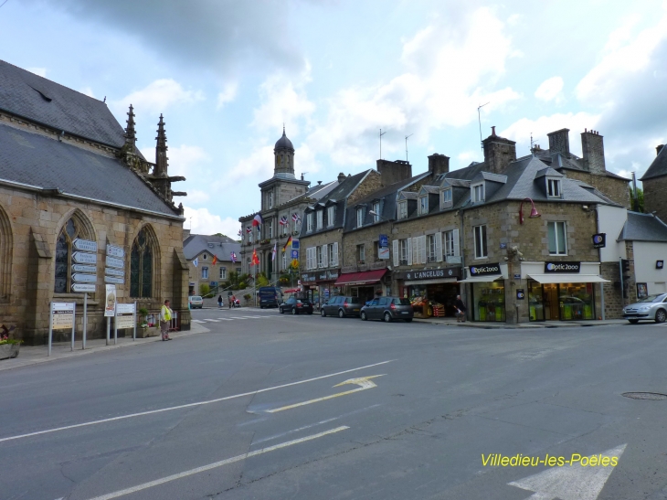 Crédit: André Pommiès - Villedieu-les-Poêles