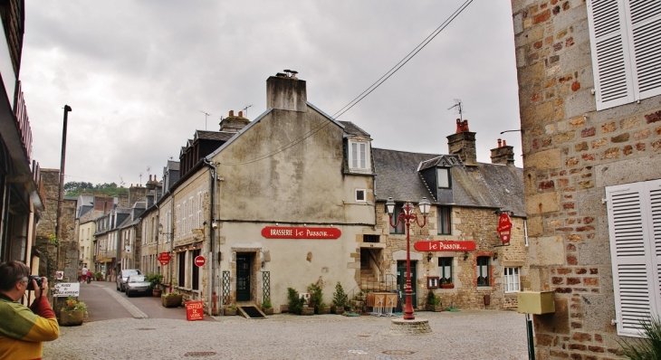  - Villedieu-les-Poêles