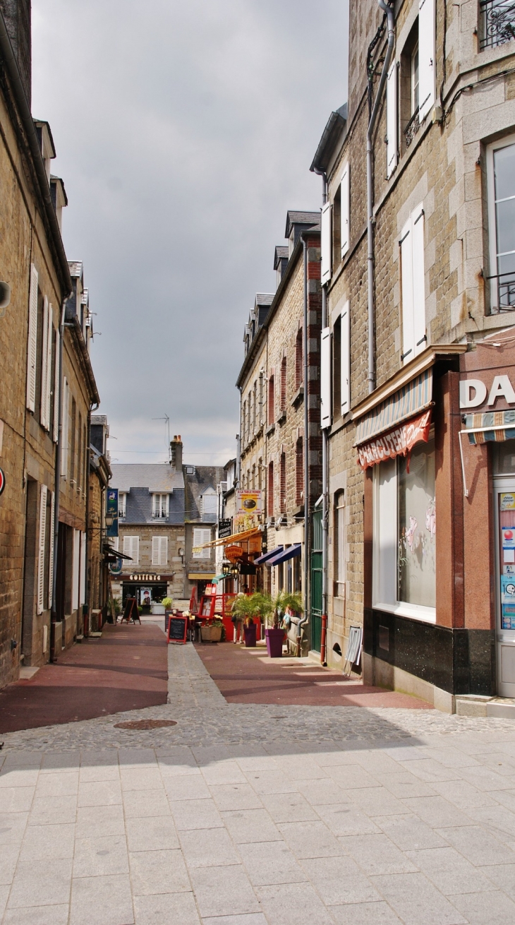  - Villedieu-les-Poêles