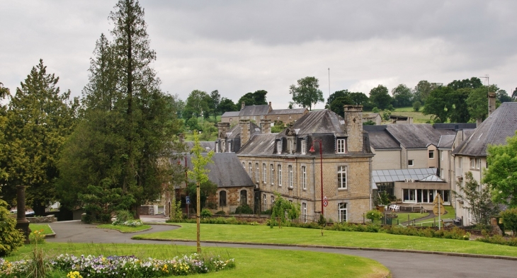 L'Hopital - Villedieu-les-Poêles