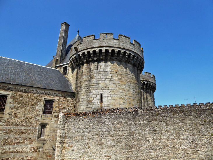 Le château des Ducs - Alençon