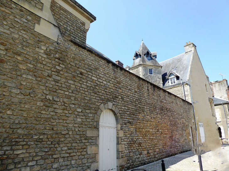 Le couvent des Carmélites - Alençon