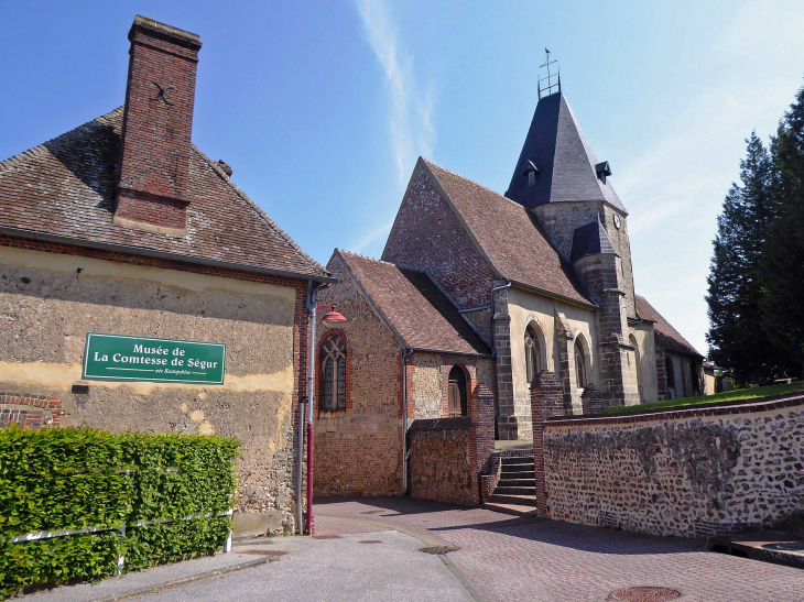 La maison de la Comtesse de Ségur près de l'église - Aube