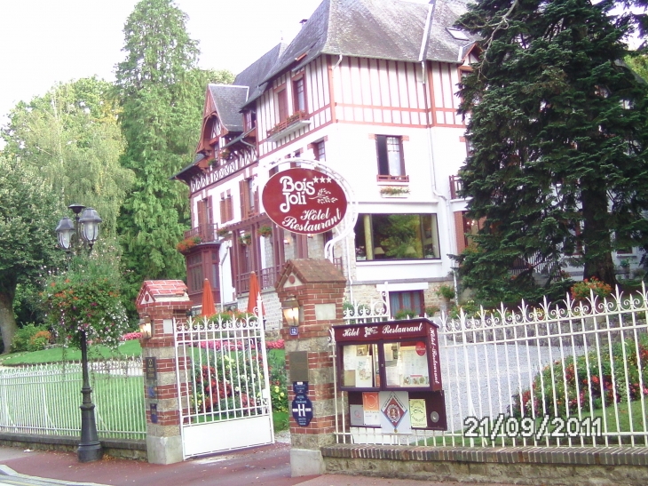 Un hôtel - Bagnoles-de-l'Orne