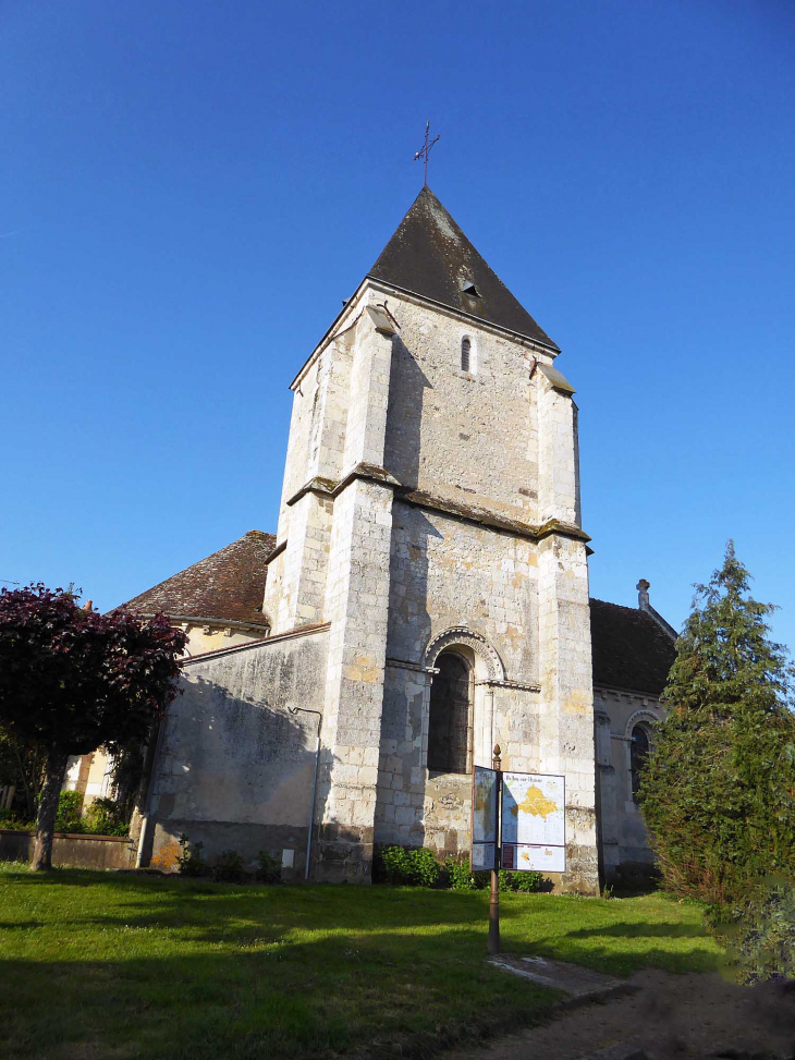 L'église - Bellou-sur-Huisne