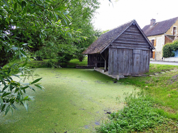 Le lavoir - Dame-Marie