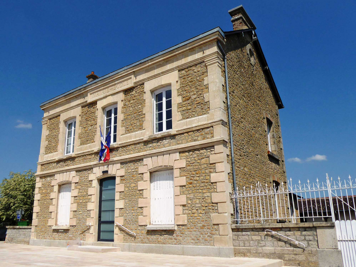 La mairie - Damigny