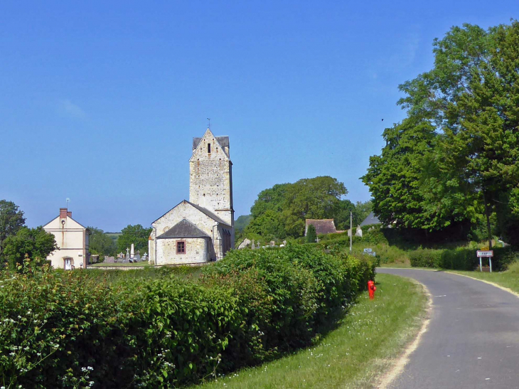 L'entrée du village - Fay