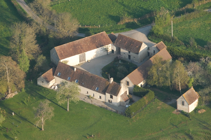 La Ferme de l'Isle aux Oiseaux (vue du ciel par le nord) - Fontenai-sur-Orne