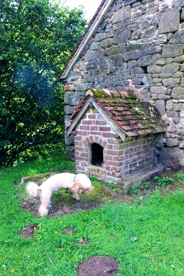 A la tour de bonvouloir - Juvigny-sous-Andaine