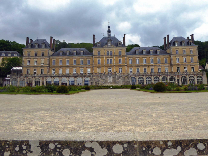 Le palais - La Chapelle-Montligeon