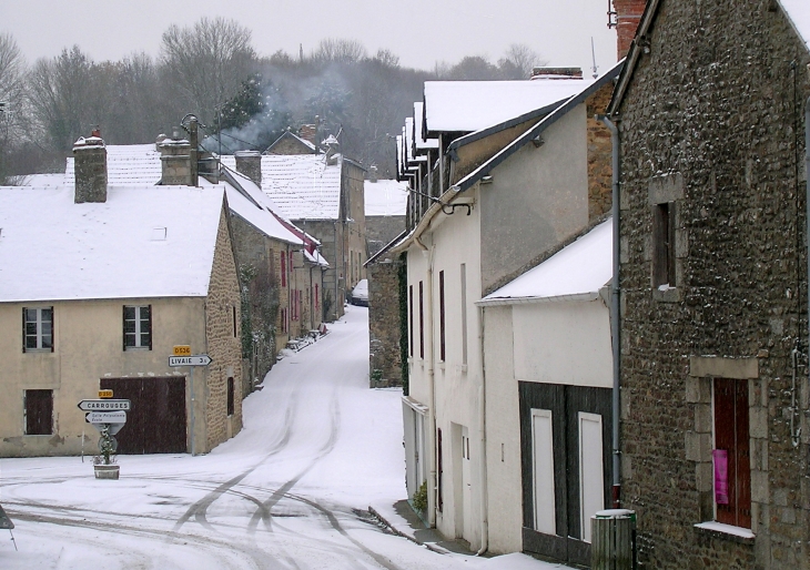 Le Bourg - La Roche-Mabile