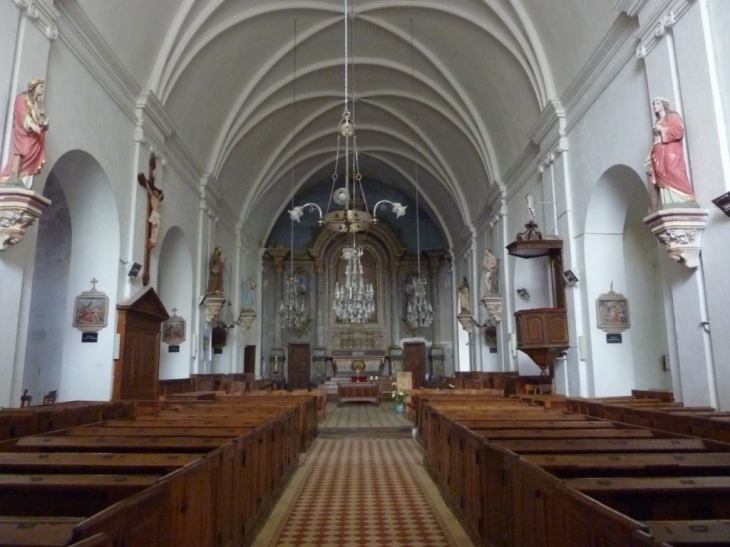 Nef de l'église St Barthélémy - Le Pin-la-Garenne