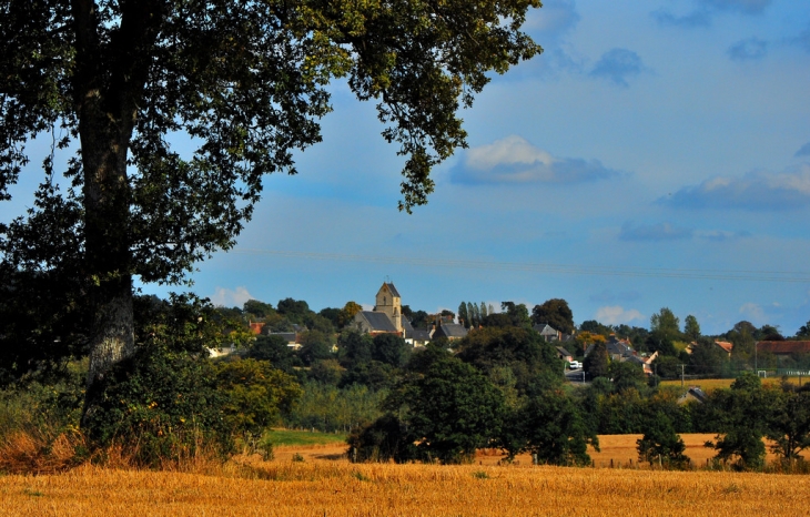 Le village - Magny-le-Désert