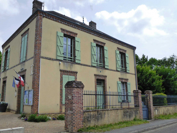 La mairie - Monceaux-au-Perche