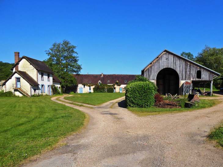 Ferme - Moutiers-au-Perche