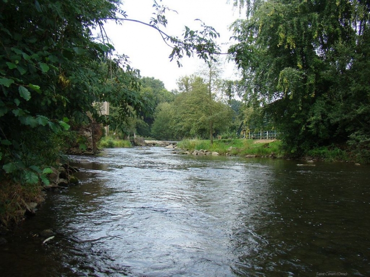 La Sarthe à Saint Ceneri - Saint-Céneri-le-Gérei