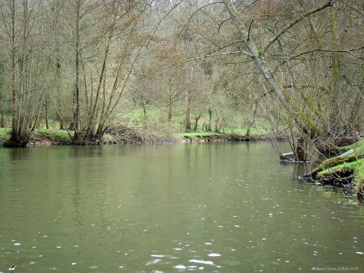 Le calme de la riviere à St Ceneri (Alpes Mancelles) - Saint-Céneri-le-Gérei