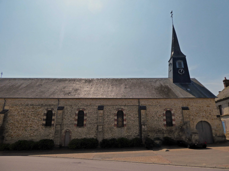 L'église - Sainte-Scolasse-sur-Sarthe