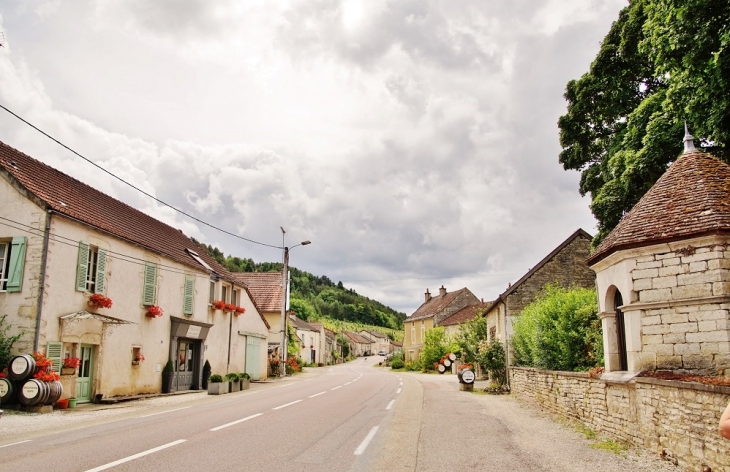 La Commune - Auxey-Duresses