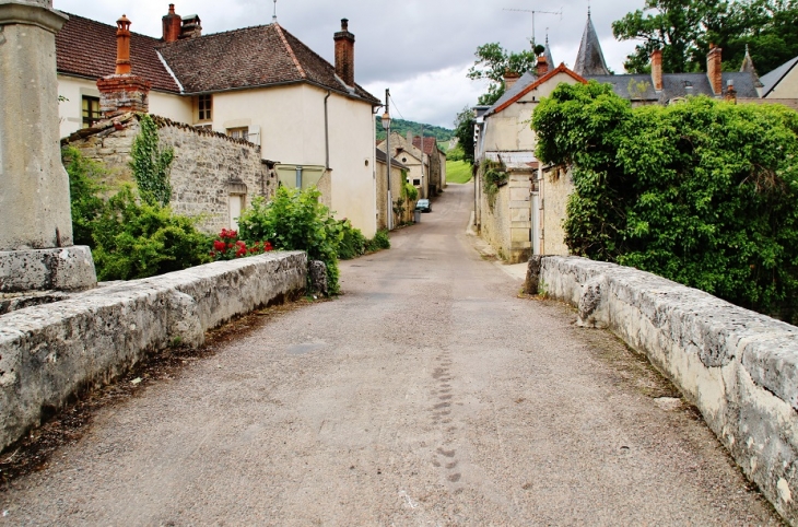 La Commune - Auxey-Duresses