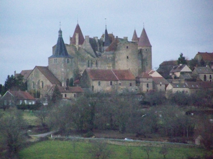 Le château - Châteauneuf