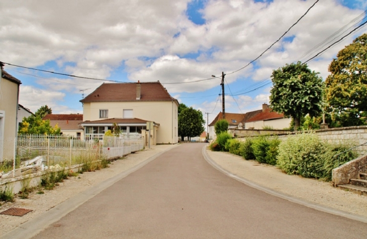 Le Village - Chevigny-en-Valière