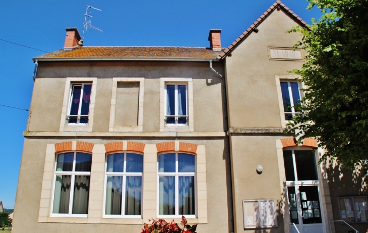 La Mairie - Ébaty