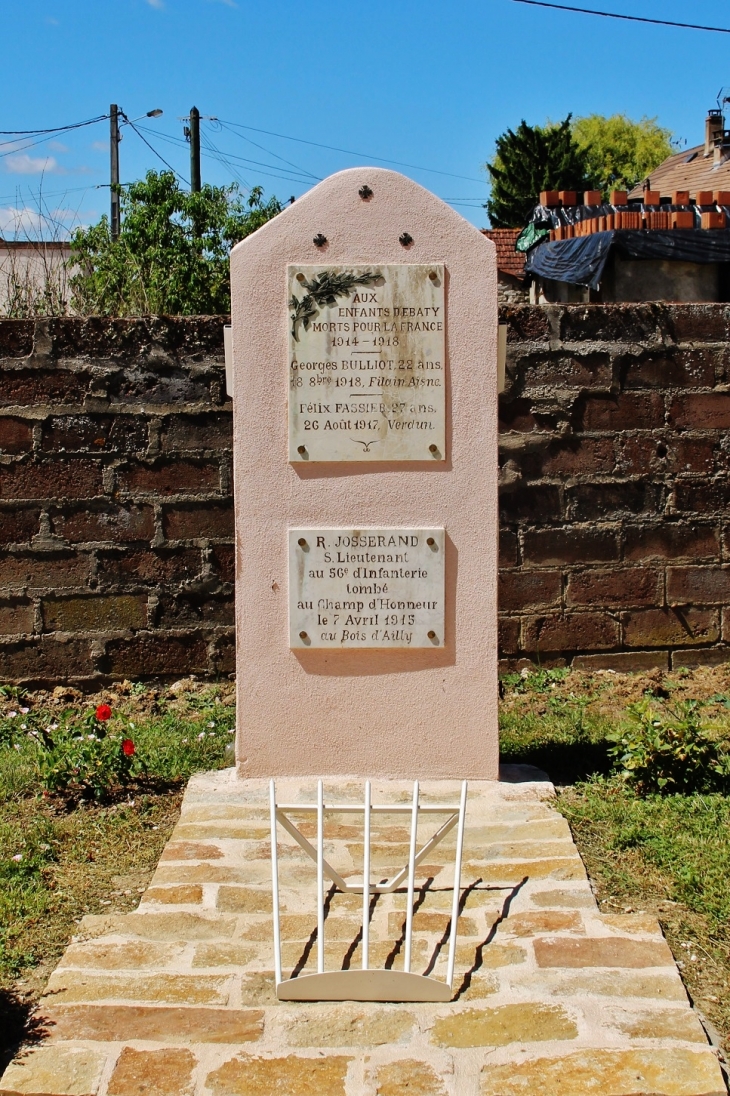 Monument-aux-Morts - Ébaty