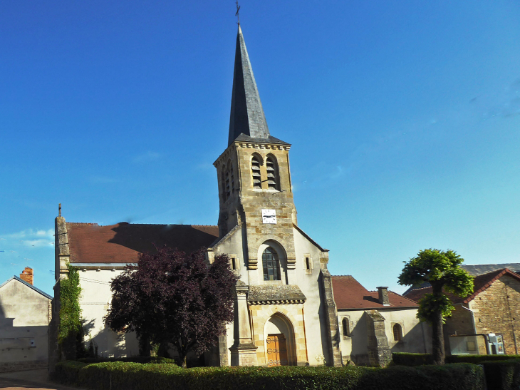 L'église - Étais