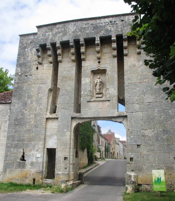  - Flavigny-sur-Ozerain