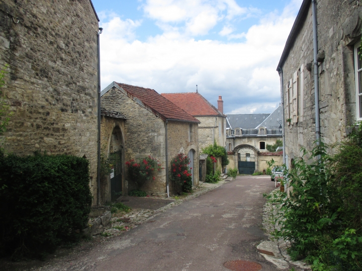  - Flavigny-sur-Ozerain