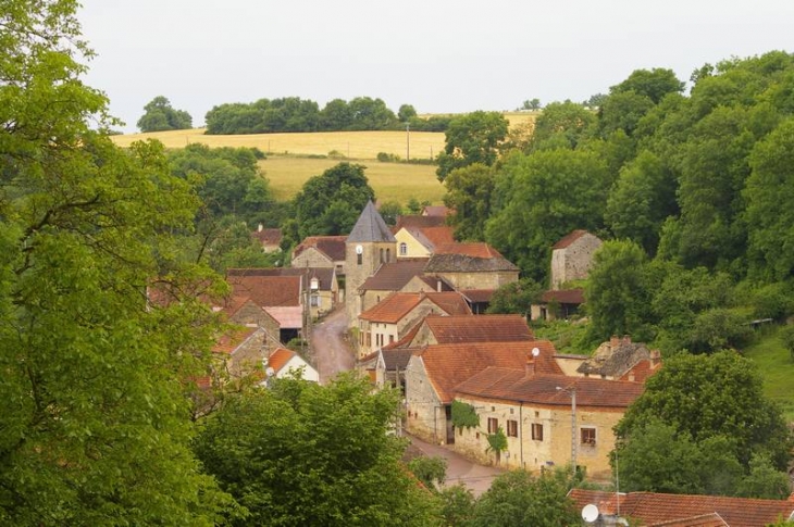 Vue depuis la route de lucenay - Fresnes