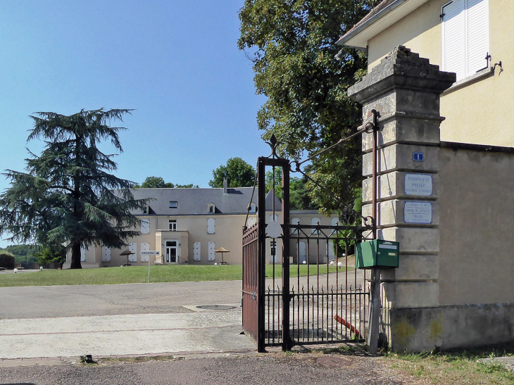 Colonie de vacances dans le château - Ménétreux-le-Pitois