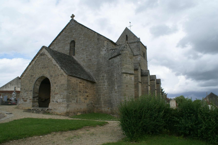 L'église de Montigny-sur-Armançon