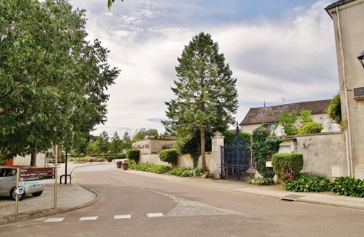 Le Village - Puligny-Montrachet