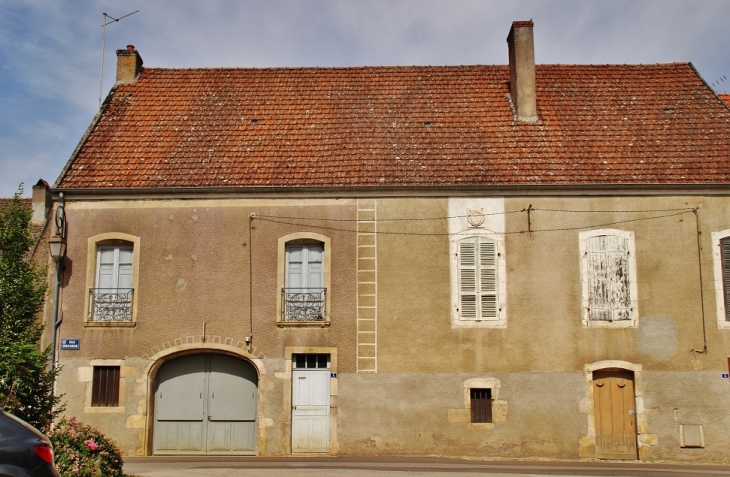 Le Village - Puligny-Montrachet