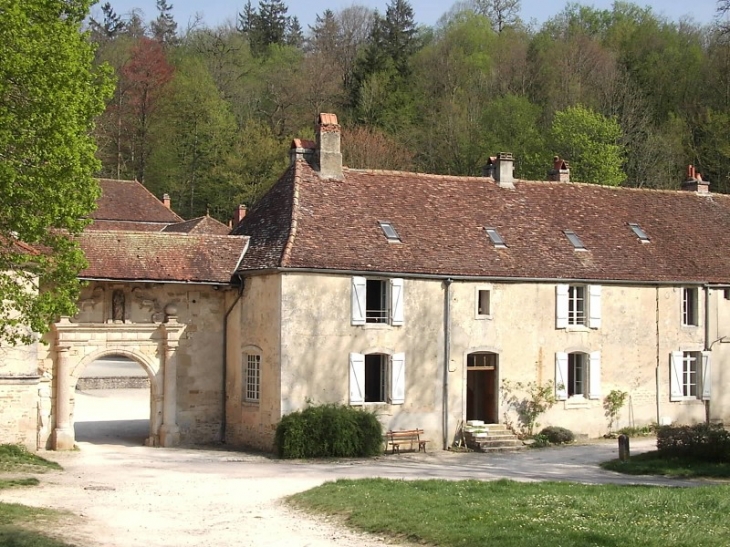 La chartreuse de Lugny, propriété privée - Recey-sur-Ource