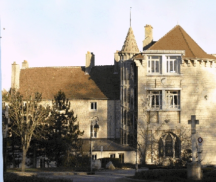 Arrière du Château (mairie) - Saint-Apollinaire