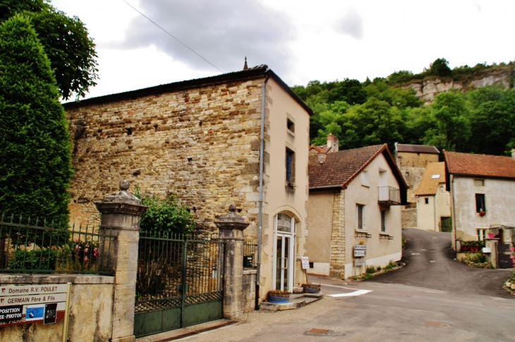 La Commune - Saint-Romain