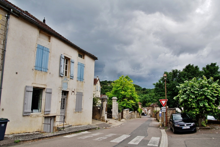 La Commune - Saint-Romain