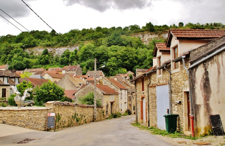 La Commune - Saint-Romain