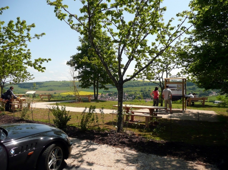 Aire de repos de Saint Seine - Saint-Seine-l'Abbaye